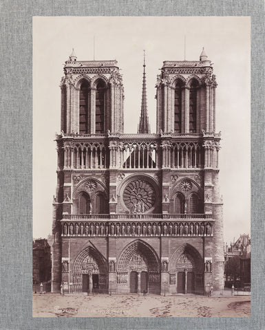 Notre-Dame, la cathédrale de Viollet-Le-Duc.