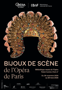 Bijoux de scène de l'Opéra de Paris.